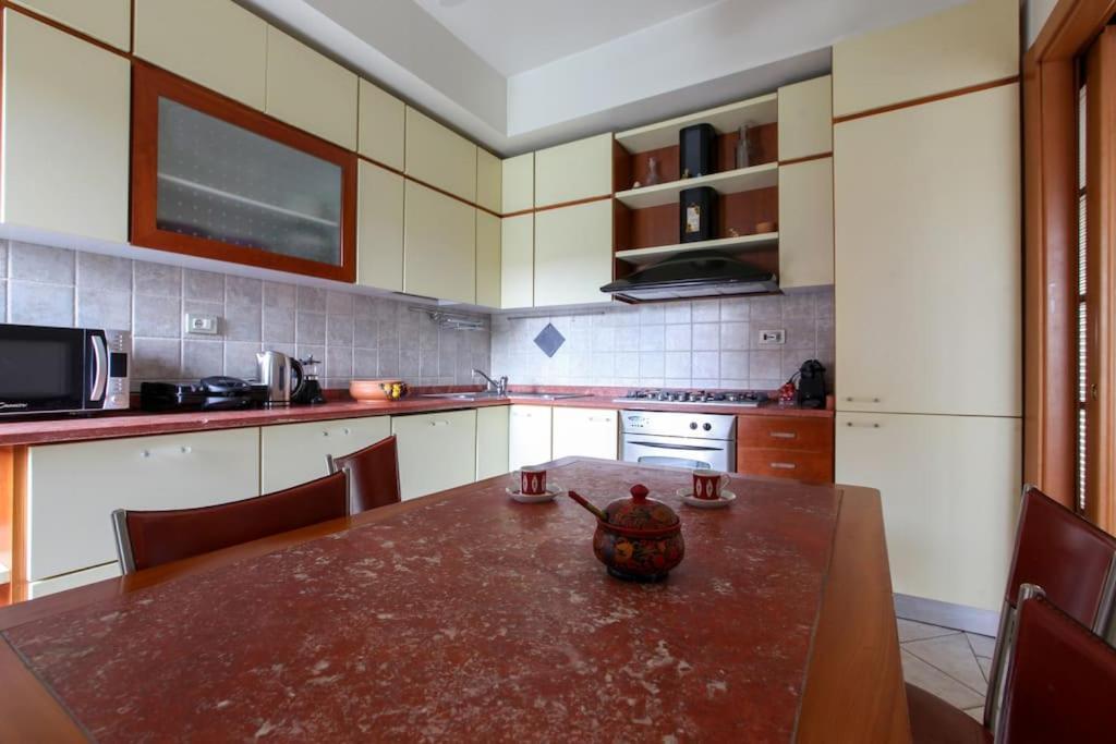 Fieramilano 3Br Apartment Екстер'єр фото